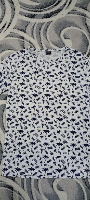 Футболки очень классные Новые