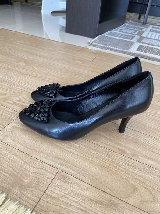 Туфли шикарные 35 размер