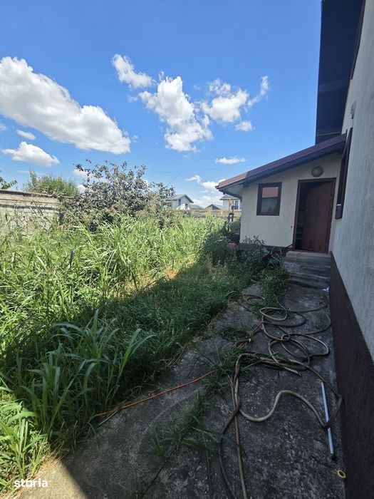 Vila 5 camere-Teren 500 mp-Strada asfaltată-Bragadiru