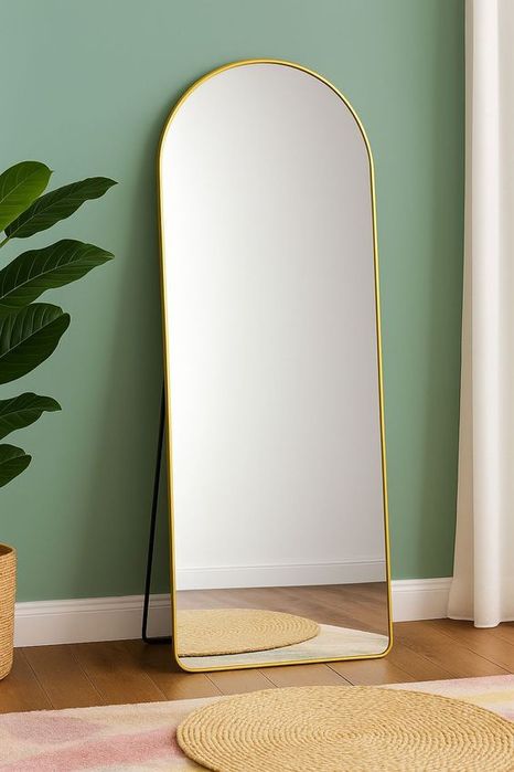 Зеркало овальное напольное, так же можно повесить на стену