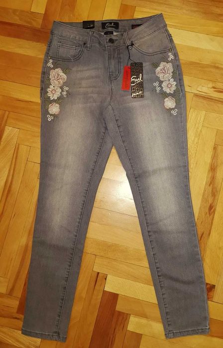 Blugi EARL JEAN, skinny, elastici, noi, marimea S, primiti din SUA