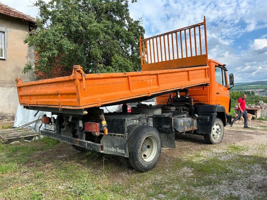 Mercedes 814 1988