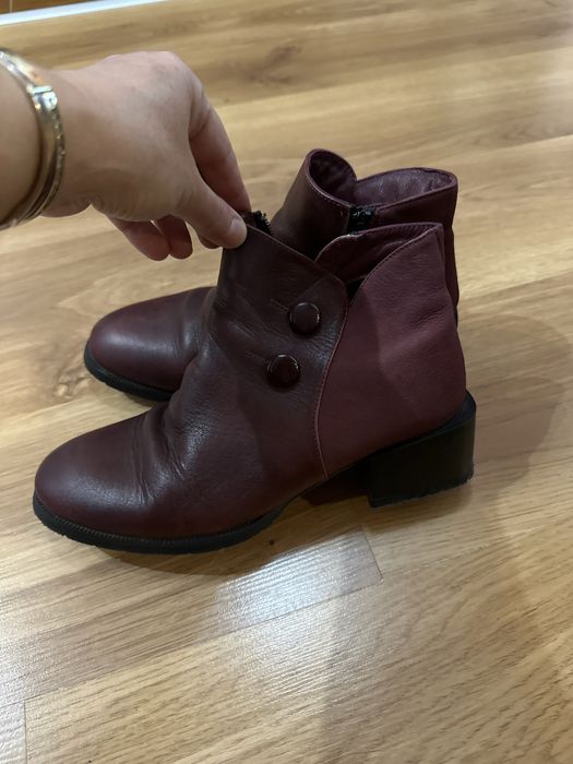 Къси боти  бордо