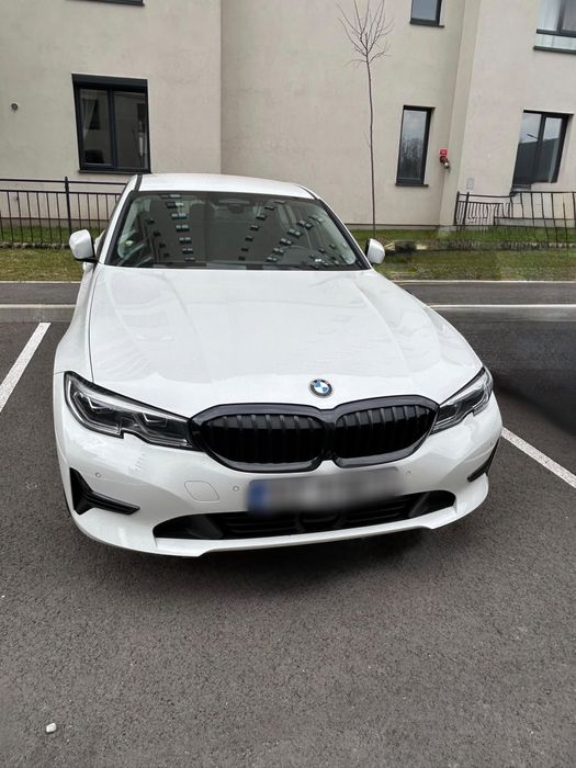 BMW Seria 3 2020 — imagine 2