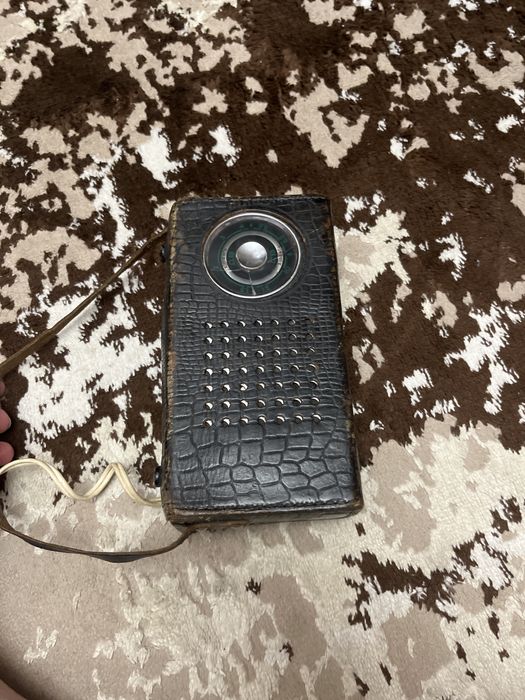 Радиоприемник продам