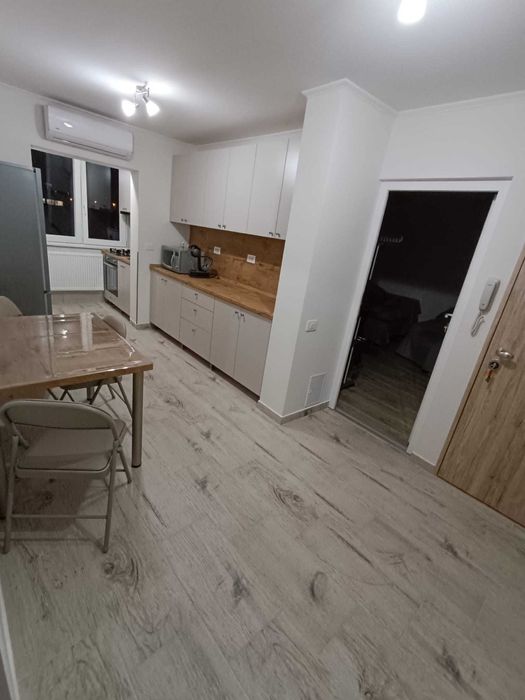 prima inchiriere apartament renovat complet 2 camere