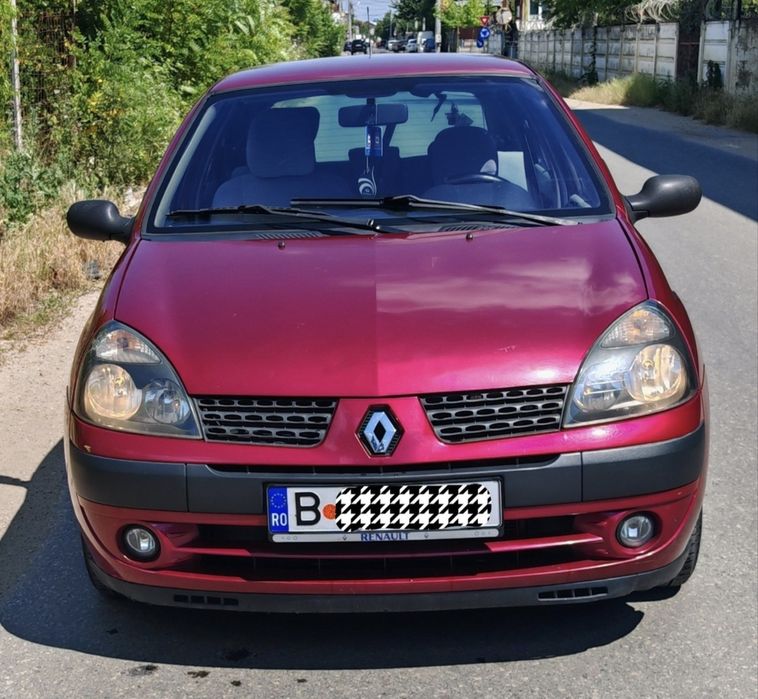 Vând Renault Clio 2