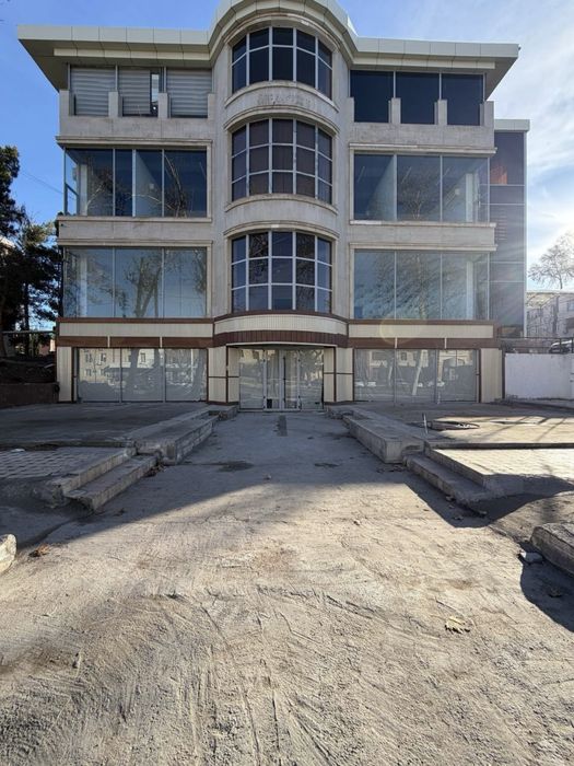 Продается нежилое помещение Абай