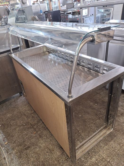 Студена  витрина