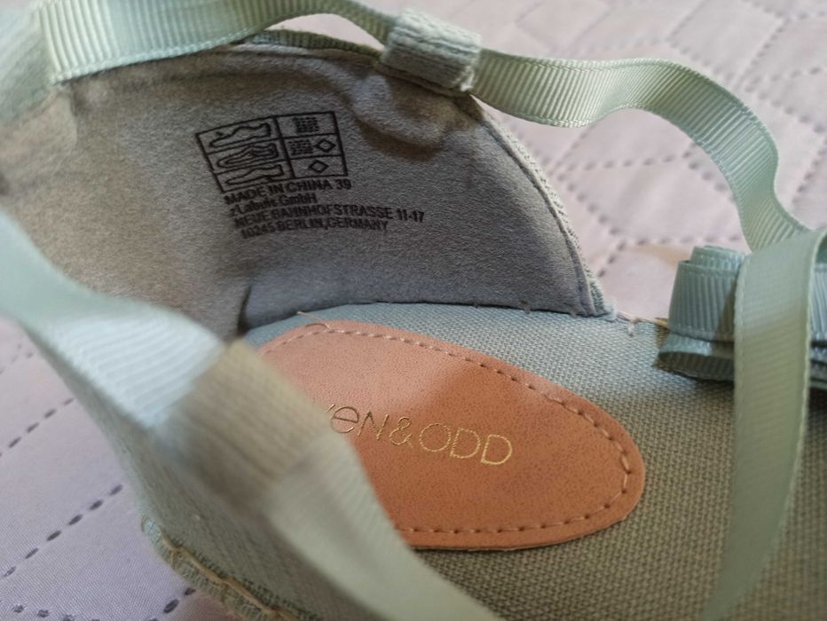 Дамски обувки нови