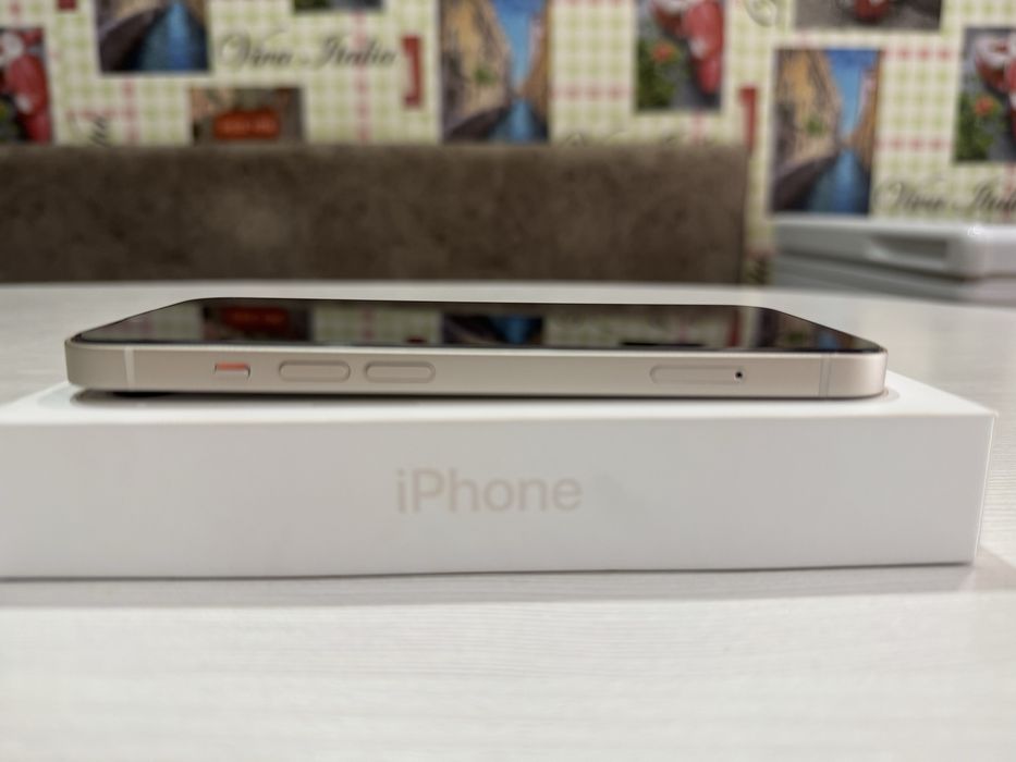 Продам айфон 13 128gb