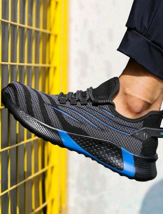 работни обувки с бомбе