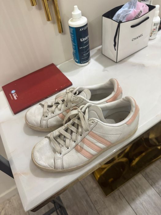 Продам женскую обувь