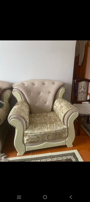 Продаю диван в отличном состоянии