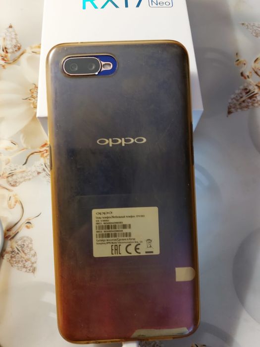 Телефон "OPPO RX17 Neo"