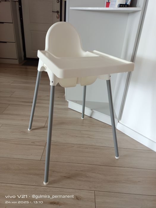 Продам стульчик для кормления ИКЕА