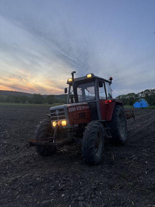Vand tractor steyr 8080 cu turbo de 80 de cai
