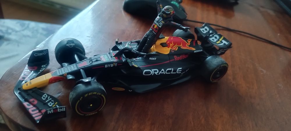 burago 1/24 formula 1 masina macheta