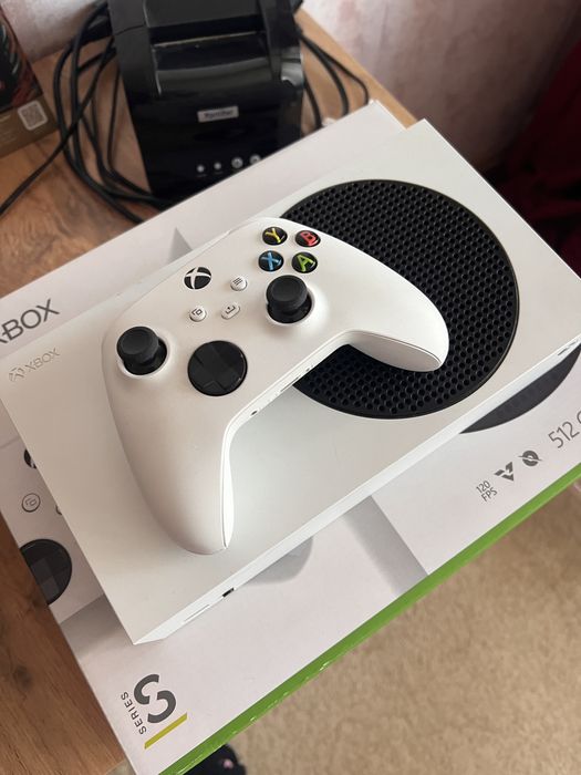 Продам XBOX б/у