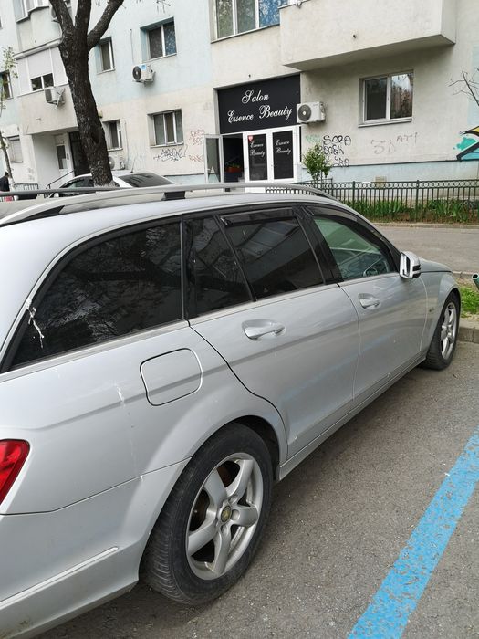 MERCEDES-BENZ C-Class 2011 — imagine 2