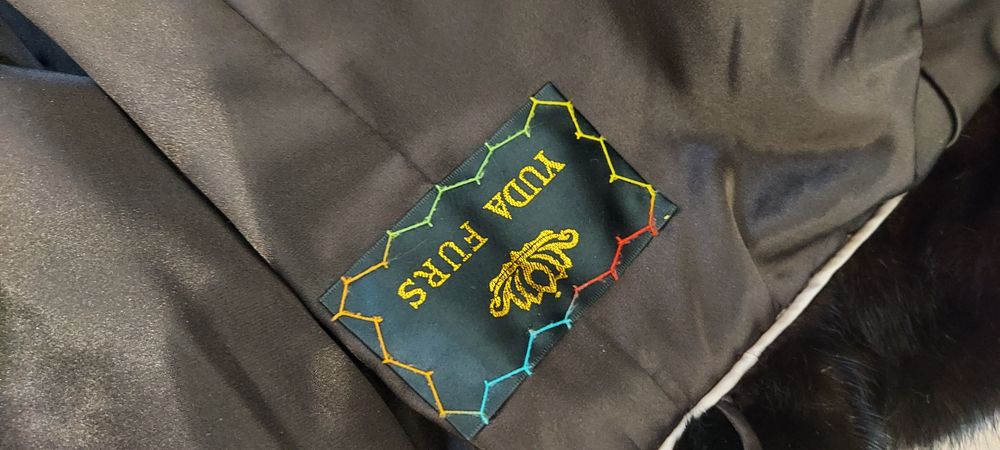 Продам шубу норковую