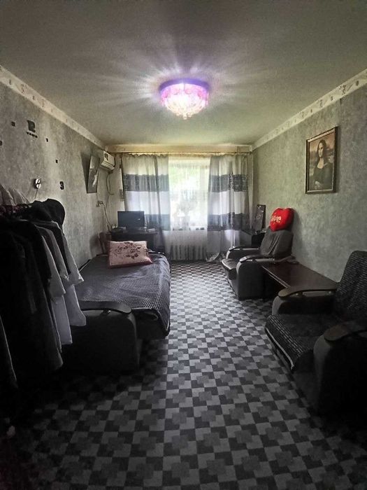 Уй сотилади 3 хонали