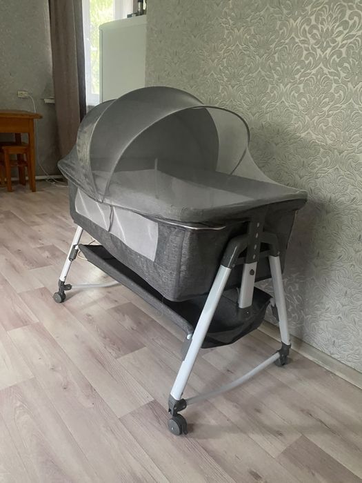 Кроватка детская