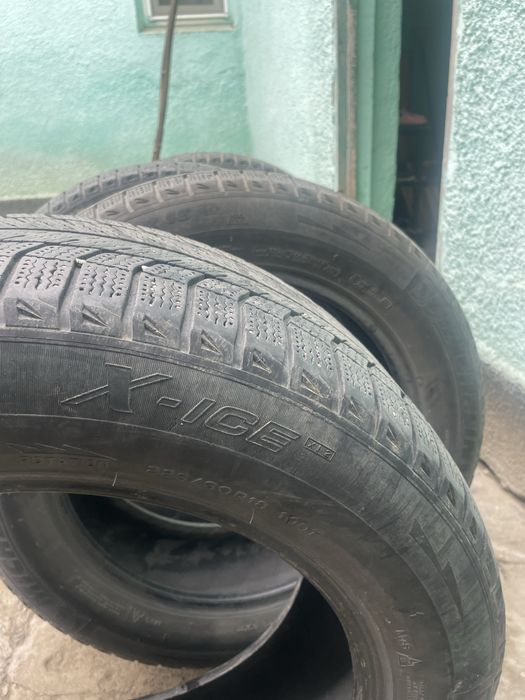 Продам резину 18