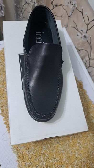 Продам мужскую обувь