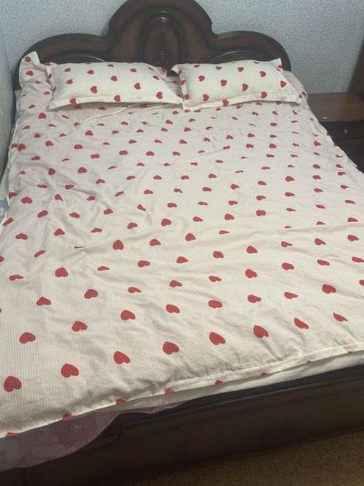 Спальный гарнитур