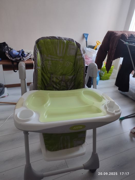 Стульчик для кормления