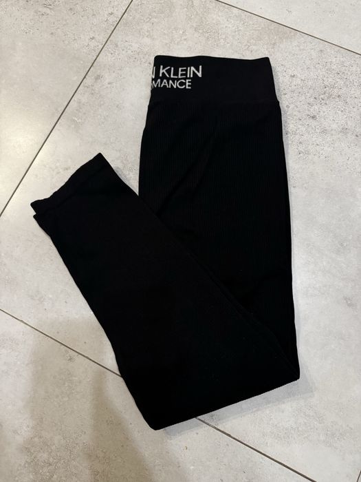 Спортивные леггинсы Calvin Klein