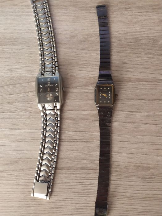 Продам наручные часы.