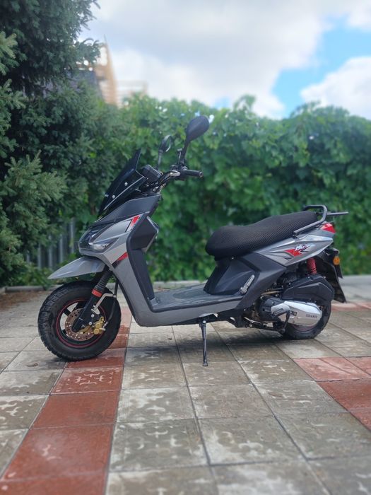 Скутер ZIDANYI 49 CC
