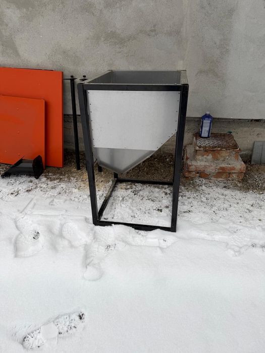 Rezervor suplimentar peleți