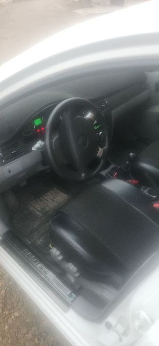 Жентра механика сотилади