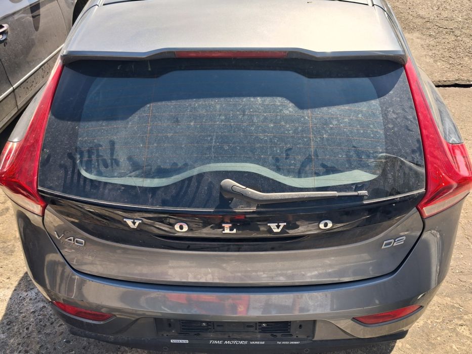 Haion Volvo V40 facelift 2017 / cod culoare 714-16