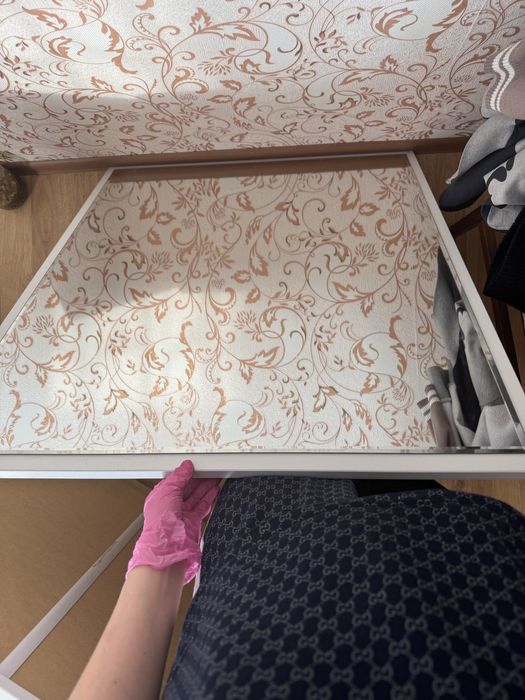 Тумба с зеркалом