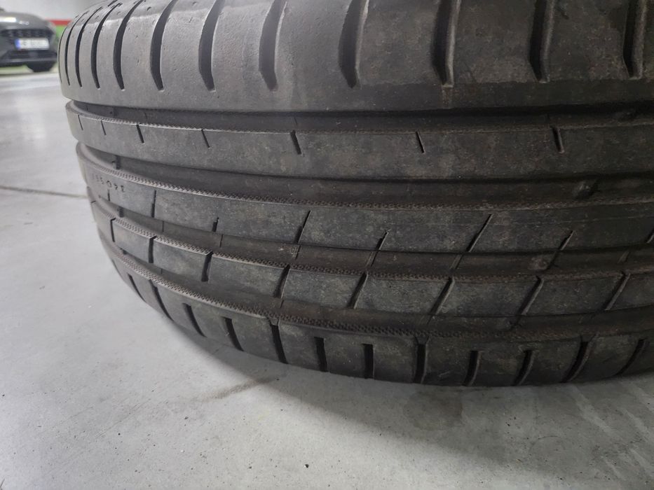 Anvelope vară NOI 4 buc Nokian 225/50 ZR17 98Y