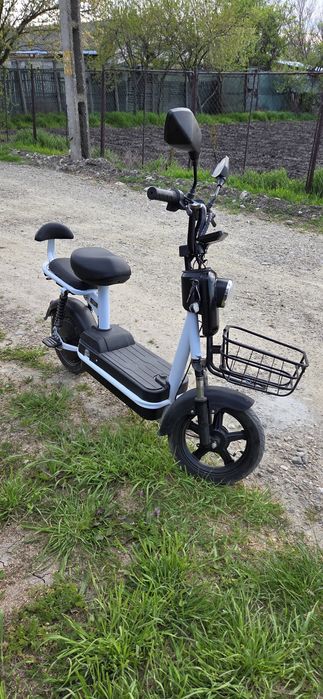 Scuter electric. Stare buna
