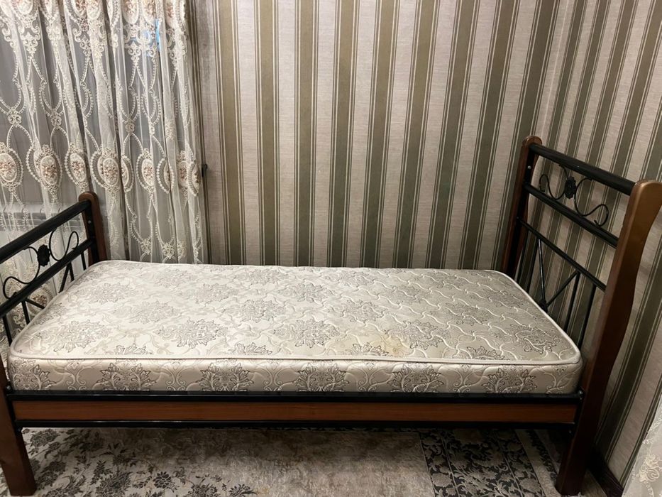 Кровать одноместный