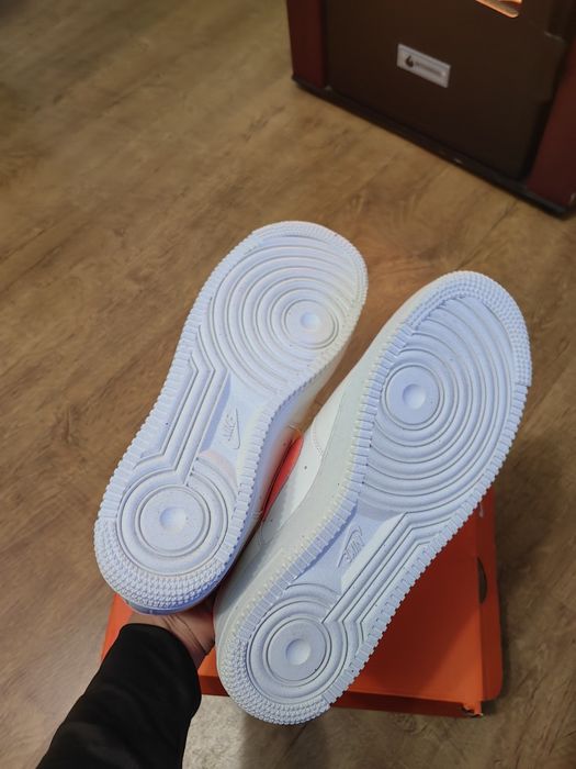 Дамски маратонки Nike Air Force 1