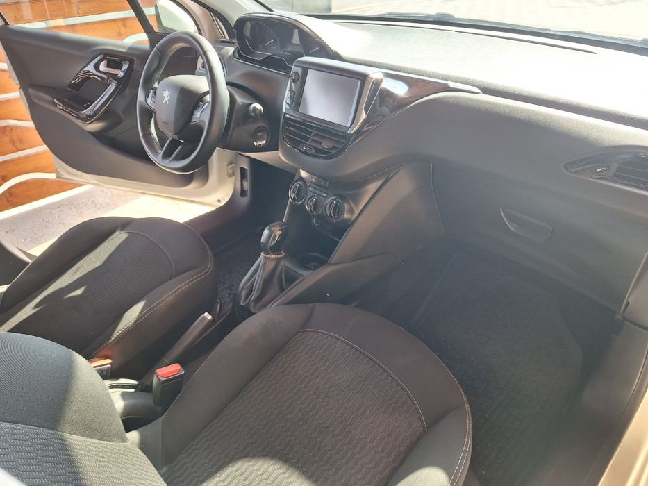 Vand peugeot 208