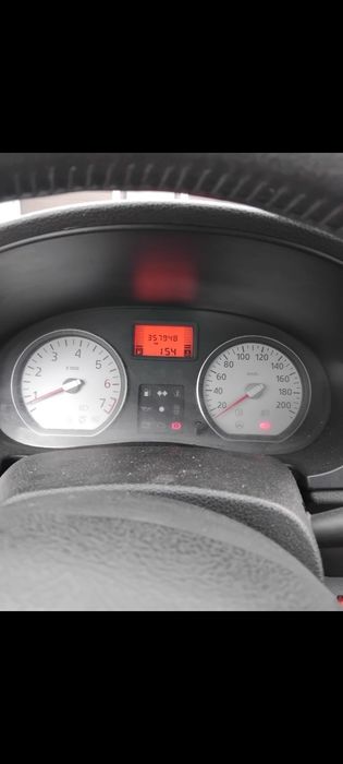 Vând Dacia logan an 2007