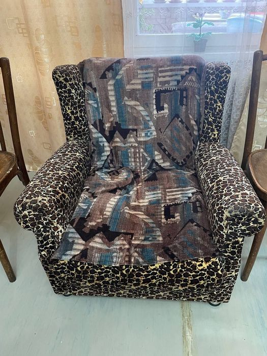 Диван и 2 кресла