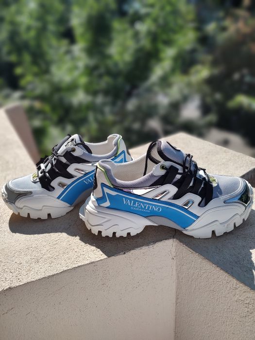 Valentino Garavani originali 100% unisex