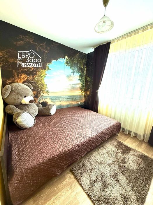 Масивна, обзаведена къща, с панорамна гледка в с.Змейово