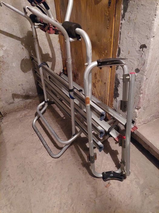 Стойка за колела за каравана