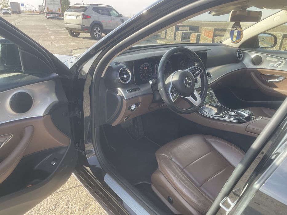 MERCEDES-BENZ E-Class 2020 — imagine 5