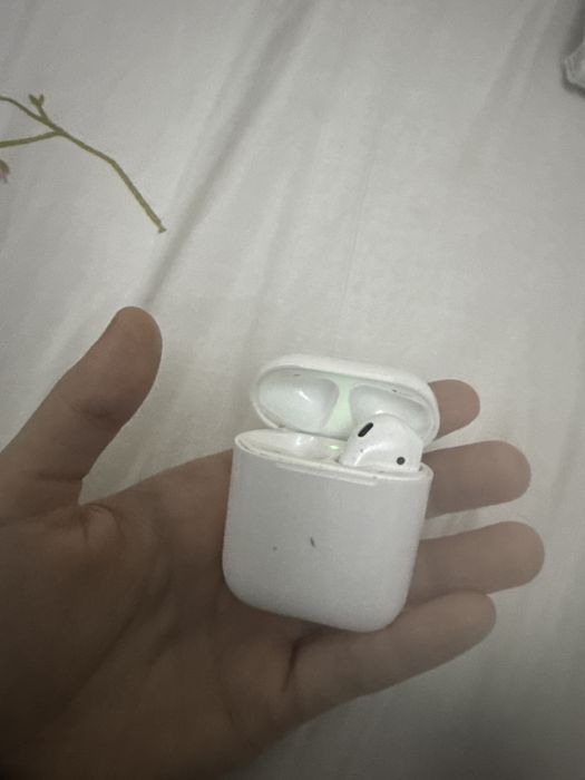 наушники айрподс